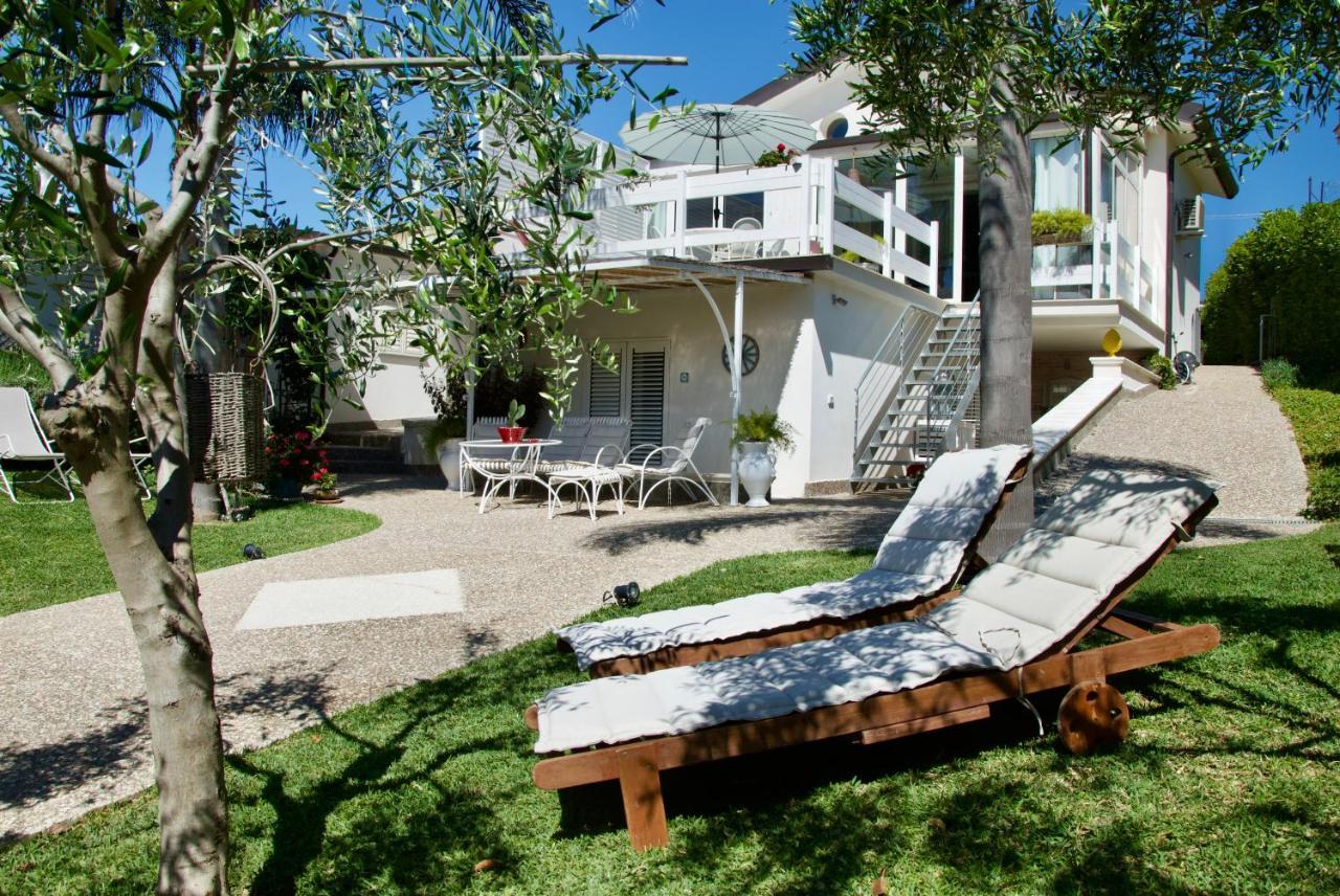 Villa Volli Three Rooms อากริเจนโต ภายนอก รูปภาพ